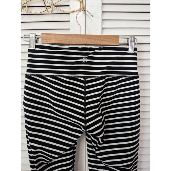 Athleta Striped Cropped Leggings Women's Size Small - Picture 4 of 4